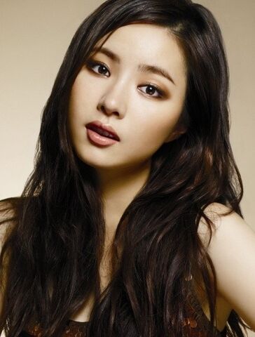 File:Aya Yoshimoto.jpg
