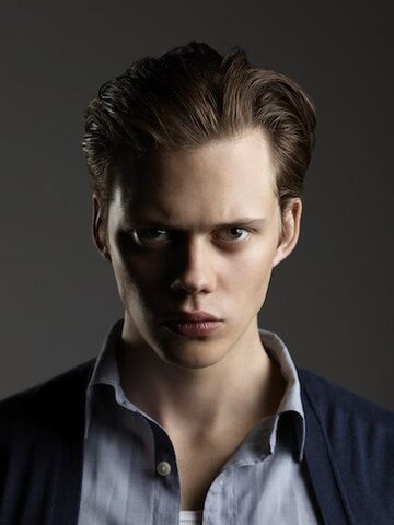 File:Bill-Skarsgard.jpg