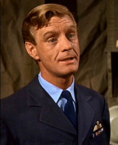 File:RAFCaptain.jpg