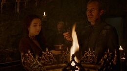 Stannis sanguijuelas HBO.jpg