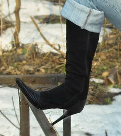 Stiletto heel boot