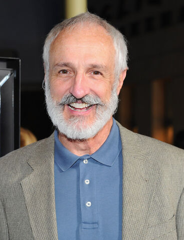 File:Michael-gross.jpg