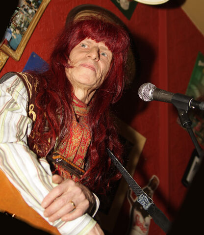 File:Hip Armand Singer Netherlands.jpg