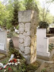 Váci Mihály-sírja.jpg