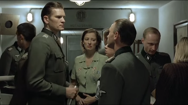 File:Fegelein und Gunsche.png