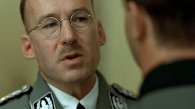 File:Himmler talking to Fegelein.jpg