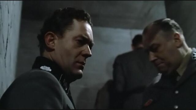 File:Kempka at staircase 2.jpg