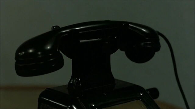 File:Phone.jpg
