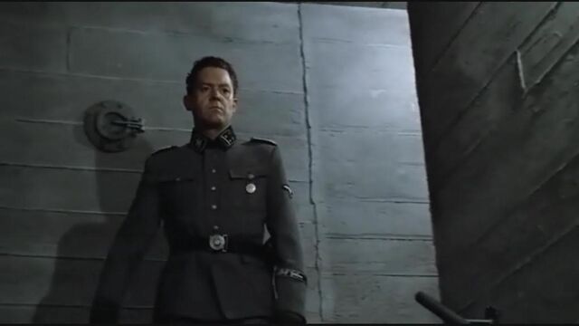 File:Kempka at staircase.jpg