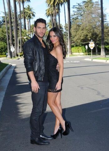 Fichier:Hollywood-girls-nrj12-kevin-miranda-ayem.jpg