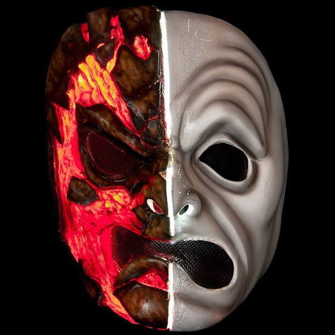 File:Da Kurlzz NFTU mask.png