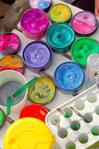 File:Face+Painting-3909.jpg