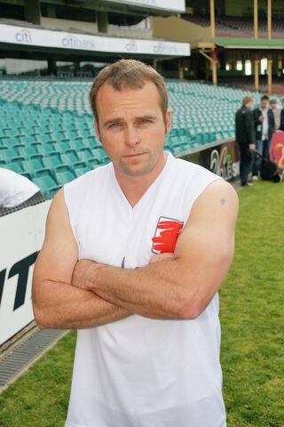 File:Les Hill.jpg