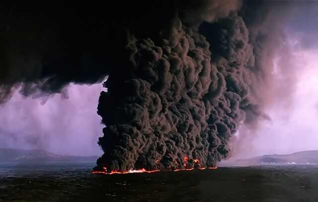 Archivo:El-Mar-en-LLamas-a29959785.jpg