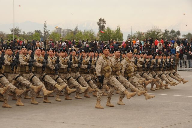 Archivo:Ejercito.jpg