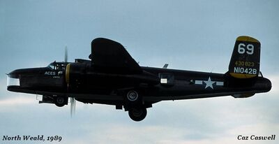 B25-4430823-c