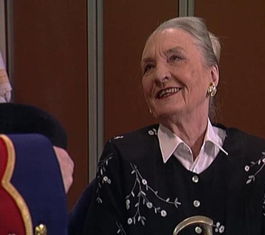 Fil:Astrid, sesong 4.jpg