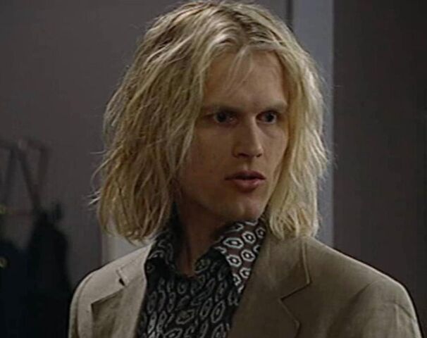Fil:Jens August, sesong 24.jpg