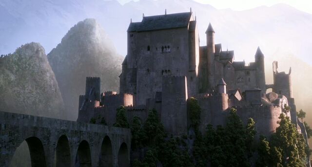 File:Castle Day.jpg