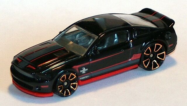 File:2012-10FordShelbyGT-500SuperSnake-Black.jpg