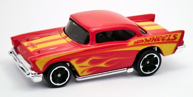 File:'57 Chevy-2013 196 Red.jpg
