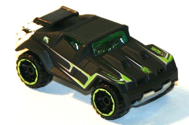 File:2011-RD05-FltBlack.jpg
