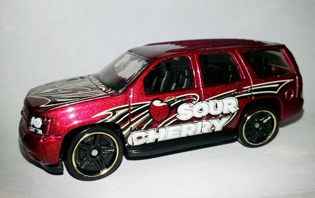 File:HW-2014-Sweet Rides 01-'07 Chevy Tahoe.jpg