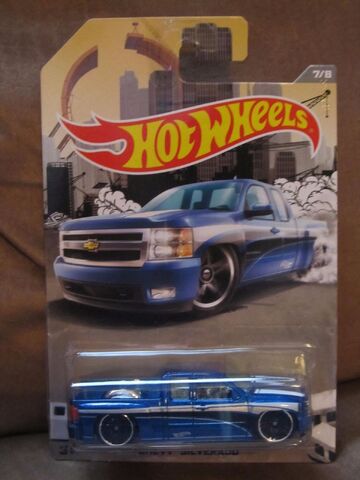 File:Chevy Silverado TruckSeries 2016.jpg
