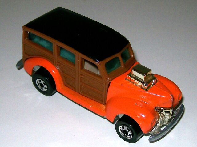 File:1979 40's Woody -Hi-Rakes-.jpeg