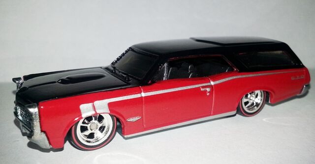 File:HW-Boulevard-Pontiac GTO Wagon-BigHits.jpg