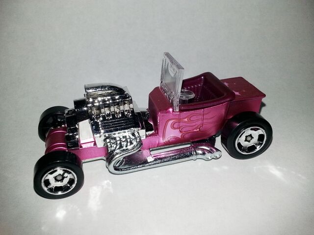 File:HW-Cool Classics--10-T Bucket.jpg