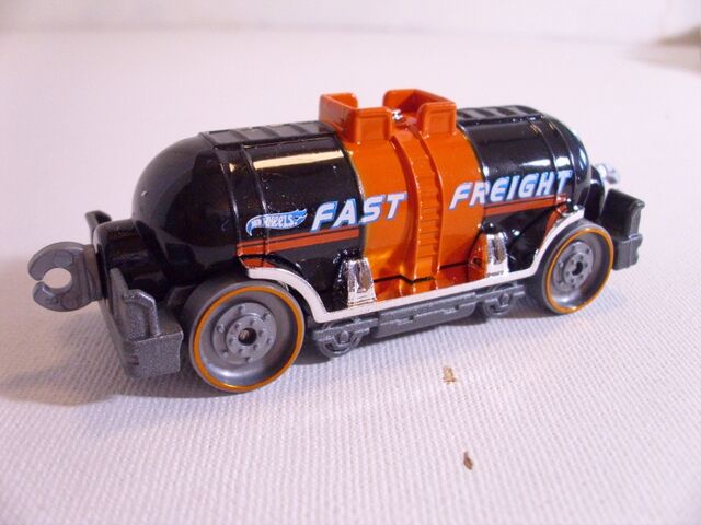 File:Fast Freight Car (800x600).jpg