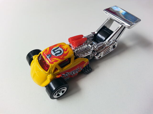 File:Whatta Drag side.jpg