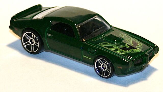 File:2012-73PontiacGirebird-Green.jpg