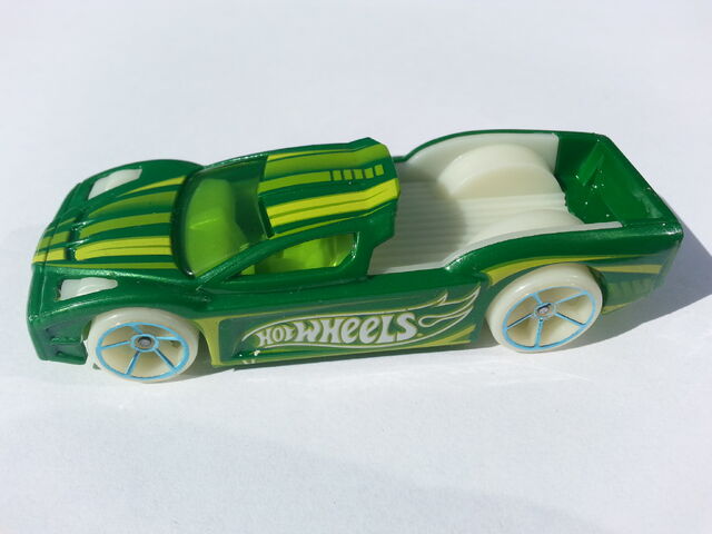 File:Hypertruck side.jpg