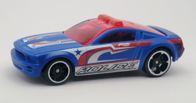 File:Ford Mustang GT Concept-2013 014 TH.jpg