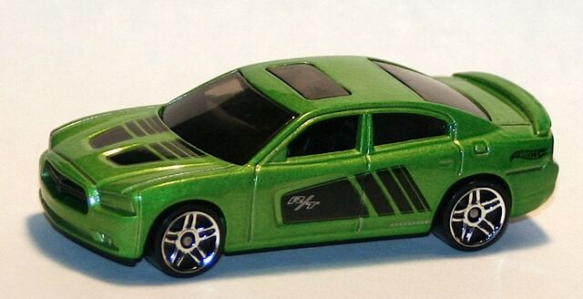 File:2011DodgeChargerRT.jpg
