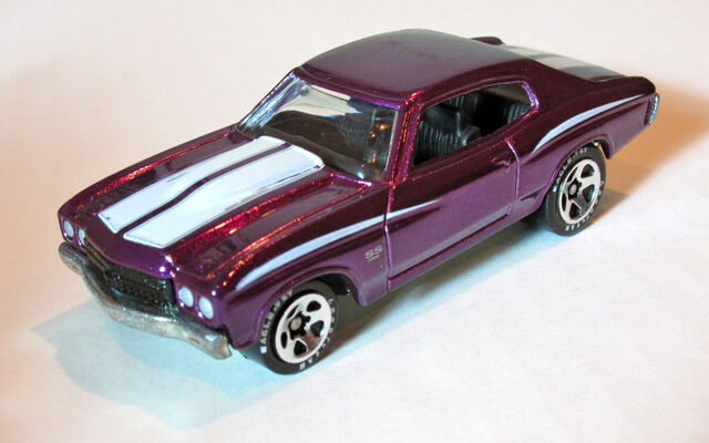 File:70Chevelle2005ClassicsPurple.jpg