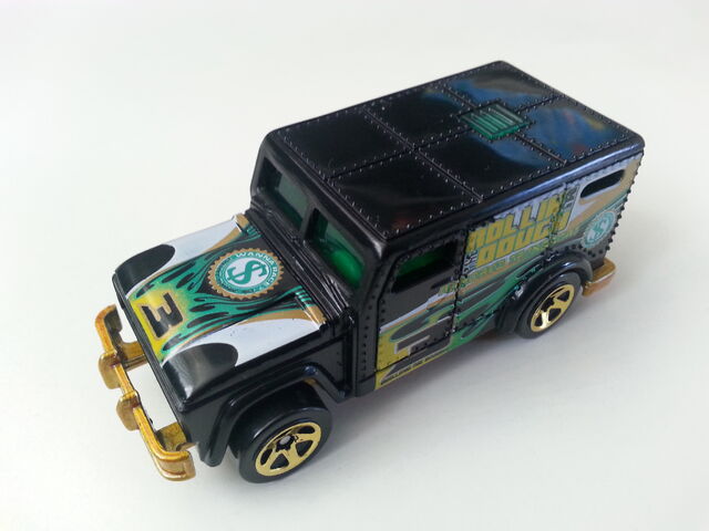 File:Armored Truck side.jpg