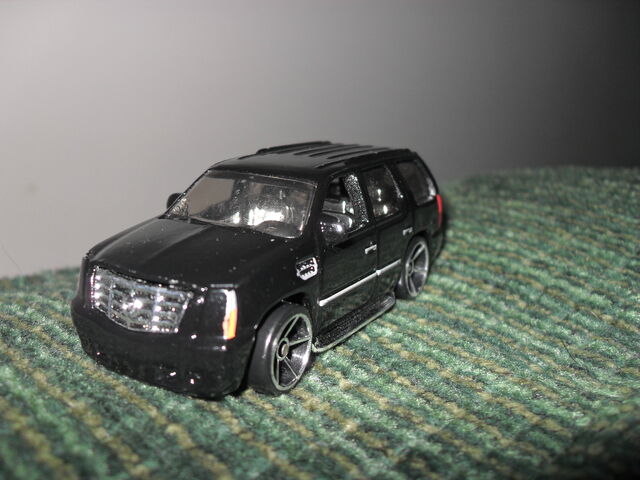 File:Escalade.jpg