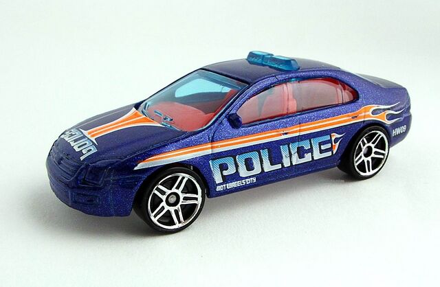 File:Ford Fusion 2009.jpg