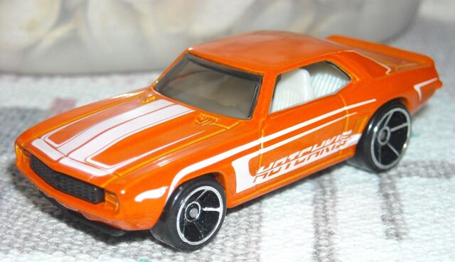 File:69 Camaro orange.jpg