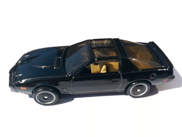 File:K.I.T.T. side.jpg
