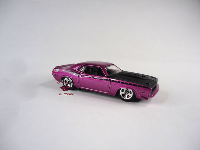 File:PLYMOUTH AAR CUDA 1970.jpg