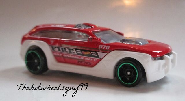 File:HW Pursuit Red Loose.jpg