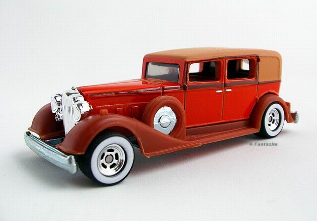 File:Larrys Claasic Packard.jpg