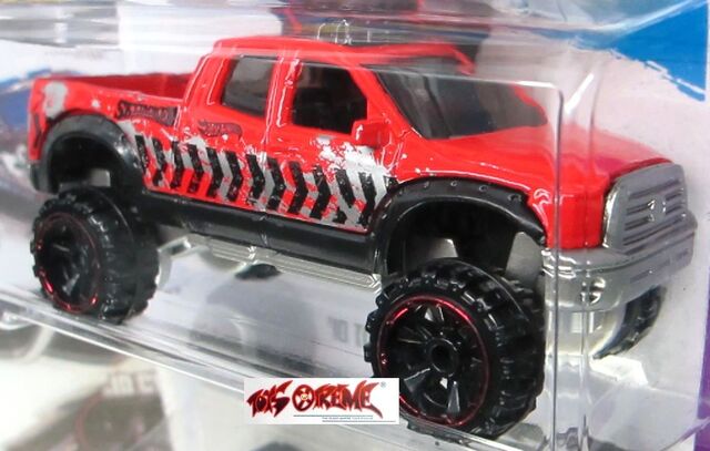 File:'10 Toyota Tundra-red.jpg