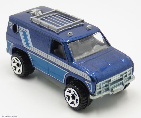File:Baja Breaker-17627.jpg