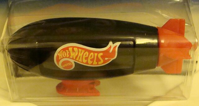 File:1074 Blimp.jpg