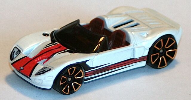 File:2012-FordGTX1-White.jpg